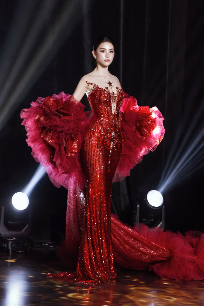 Bảo Ngọc tỏa sáng tại Miss World: Khi thời trang Việt bước lên sân khấu quốc tế
