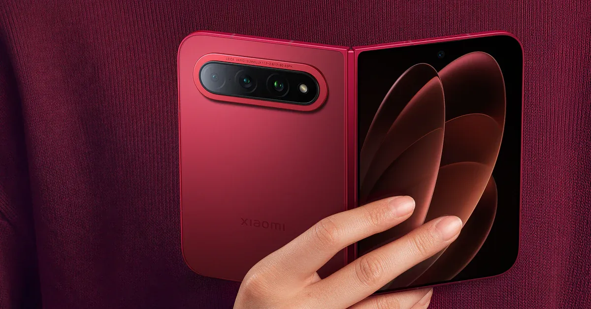 Xiaomi 18 Fold lộ diện: có đáng nâng cấp so với iPhone gập và Galaxy Z Fold?