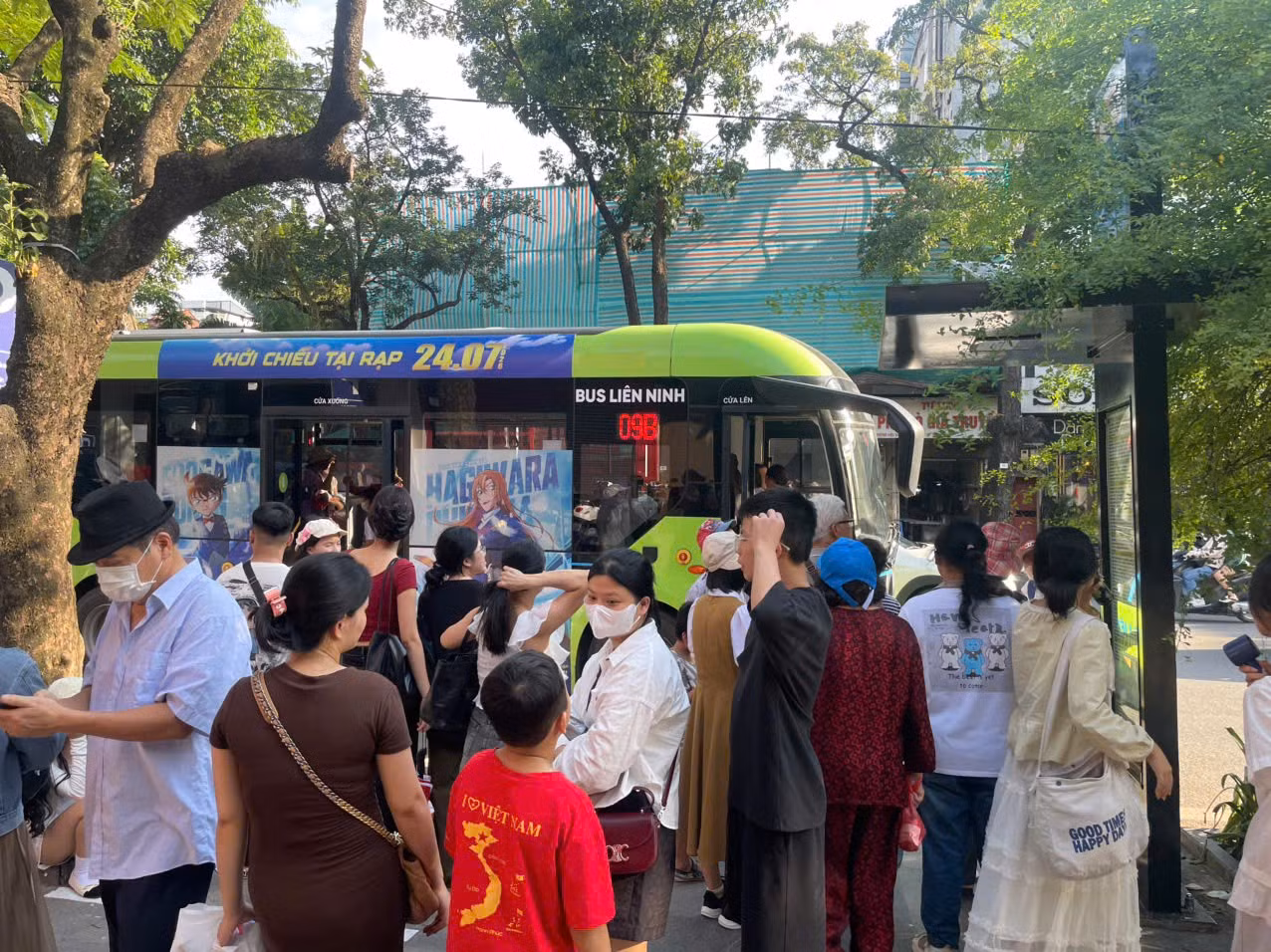 Hà Nội miễn phí giao thông công cộng dịp 2/9: Cách đi chơi mà hầu như không tốn tiền