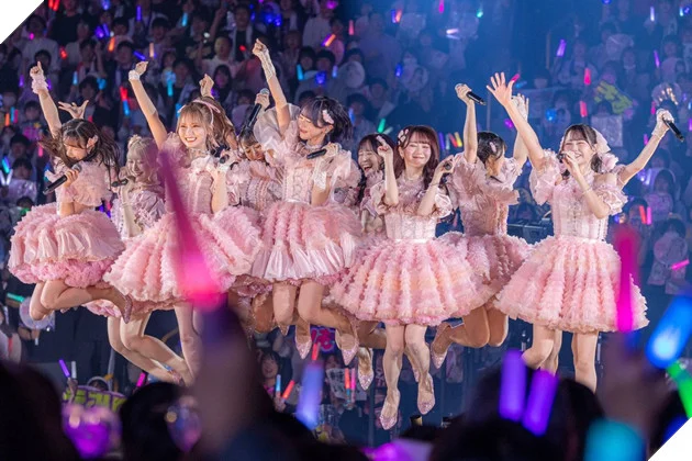 K-pop vs J-pop: Cuộc tranh cãi thẩm mỹ thần tượng Hàn Nhật
