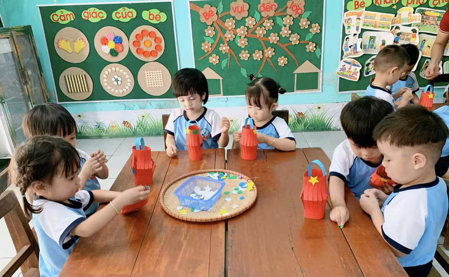 Phổ cập giáo dục mầm non 3–5 tuổi: cơ hội và thách thức cho gia đình