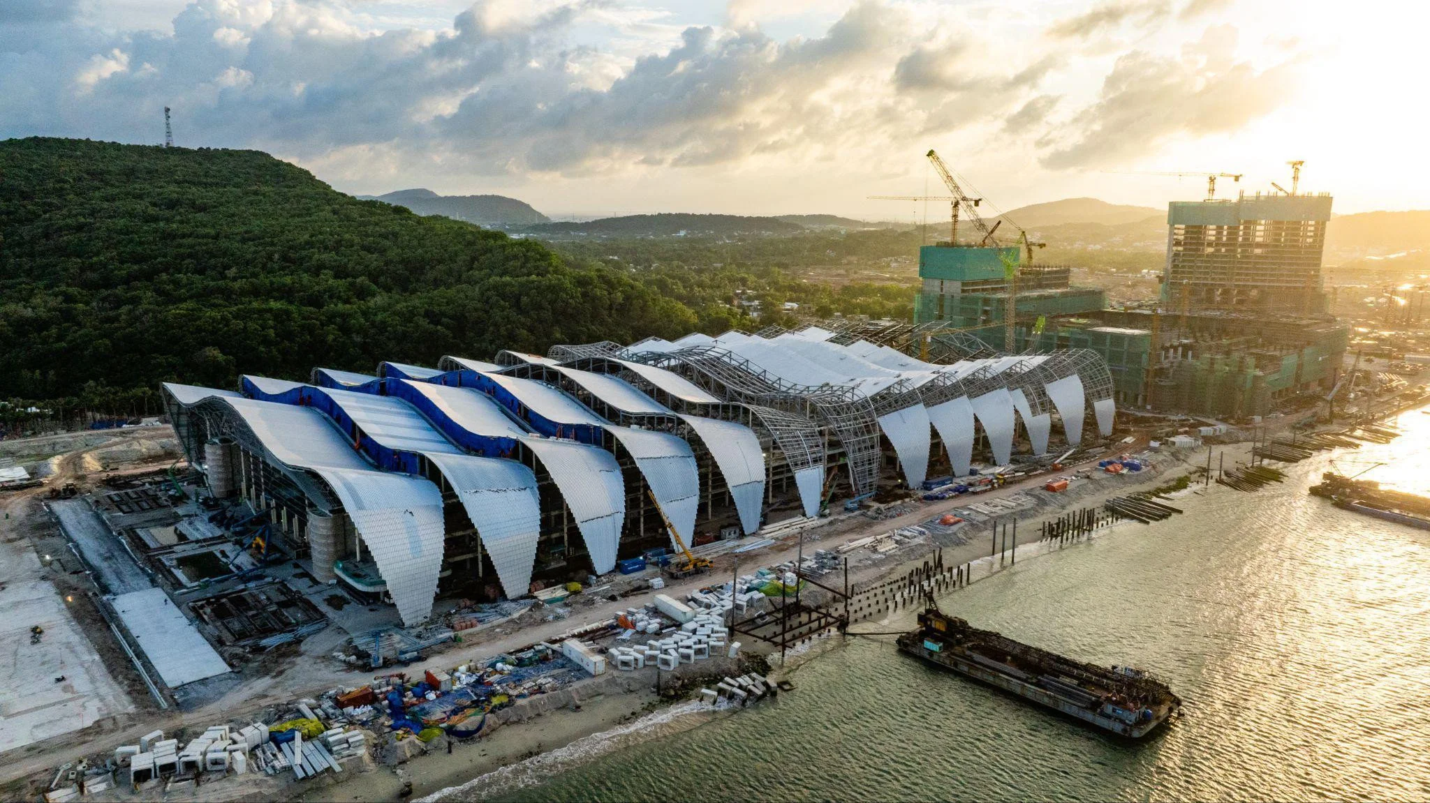 Điện lực miền Nam vượt khó hoàn thành 3 công trình điện APEC