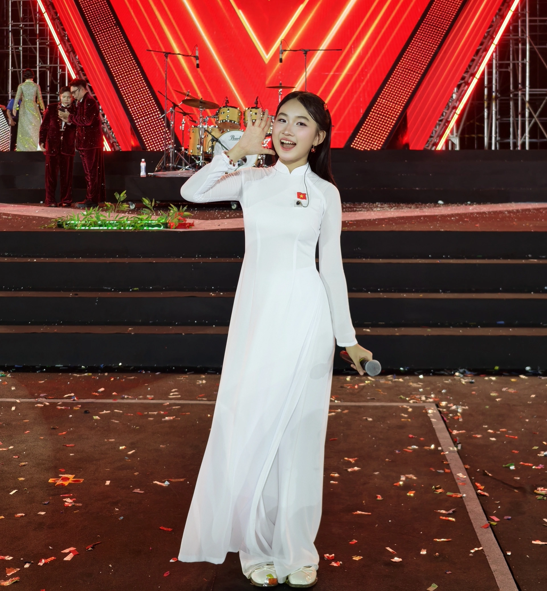 Những giọng hát nhí tỏa sáng tại concert Tổ Quốc Trong Tim
