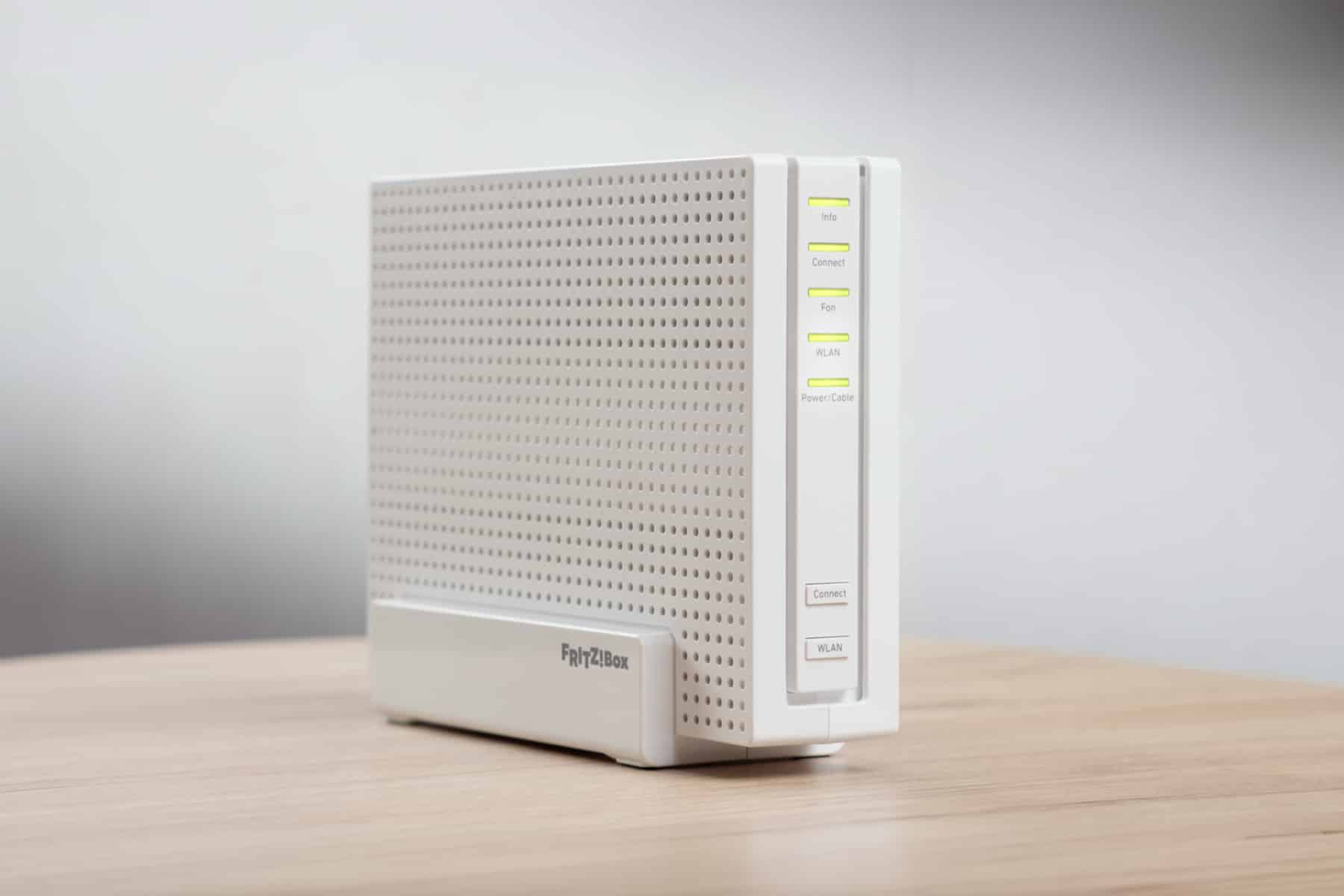 FRITZ! tung loạt router WiFi 7 mới: tối giản nhưng đầy thông minh