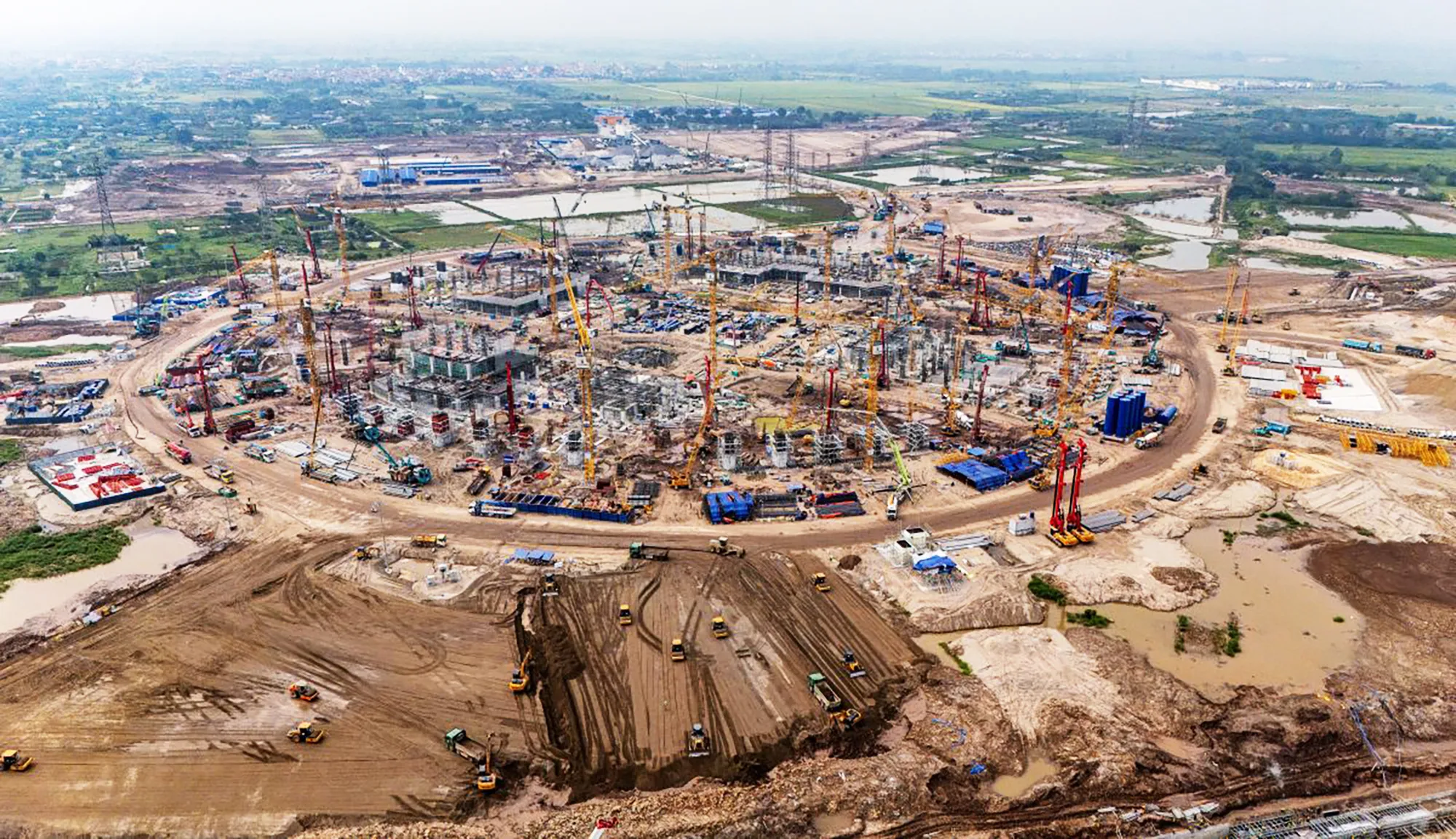 Nhà thầu Việt Nam chinh phục siêu công trình và kỷ lục thi công