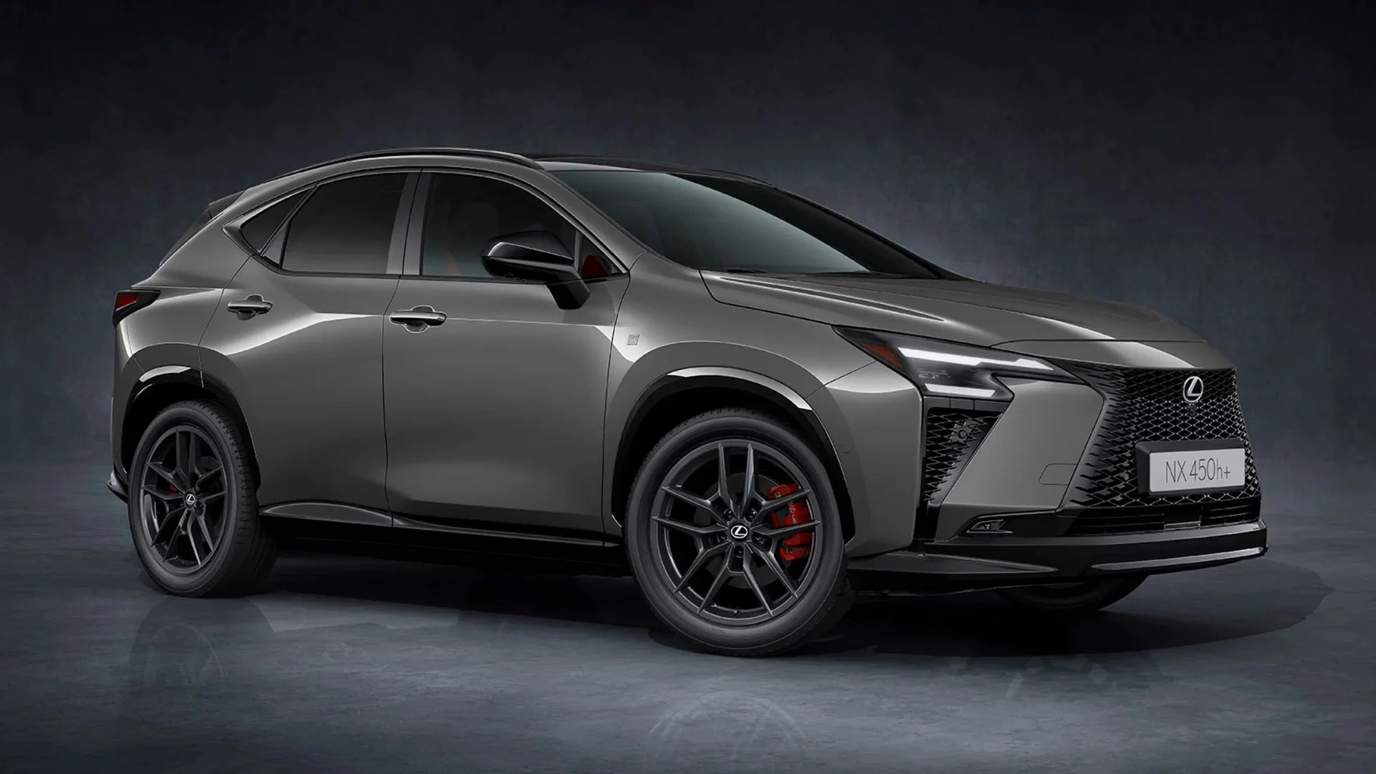 Lexus NX facelift: Nội thất lột xác, hybrid nâng cấp có đáng tiền?