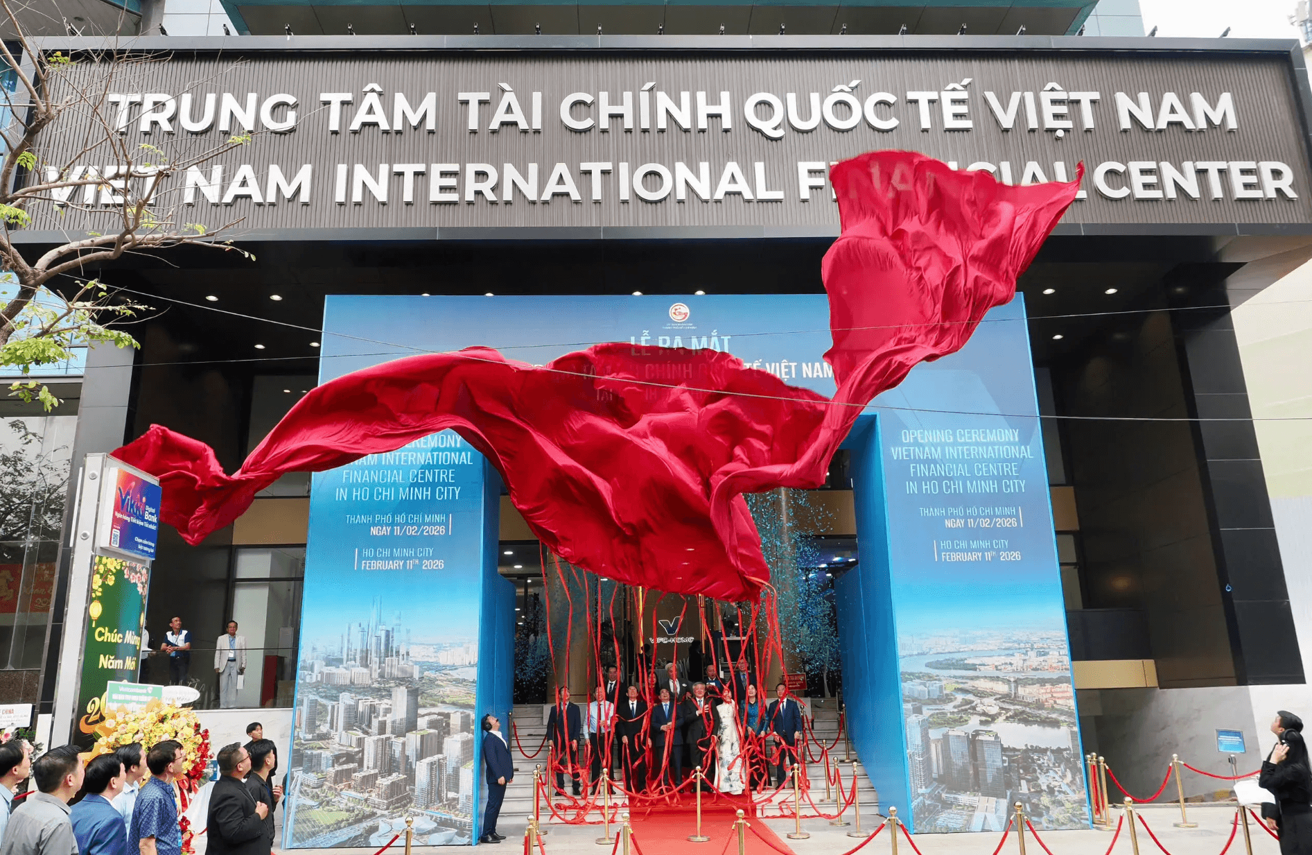Trung tâm tài chính quốc tế Việt Nam: pháp lý có đủ để tạo niềm tin?
