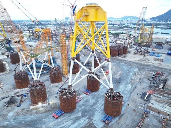 Logistics cho điện gió ngoài khơi: Nút thắt hay bệ phóng?