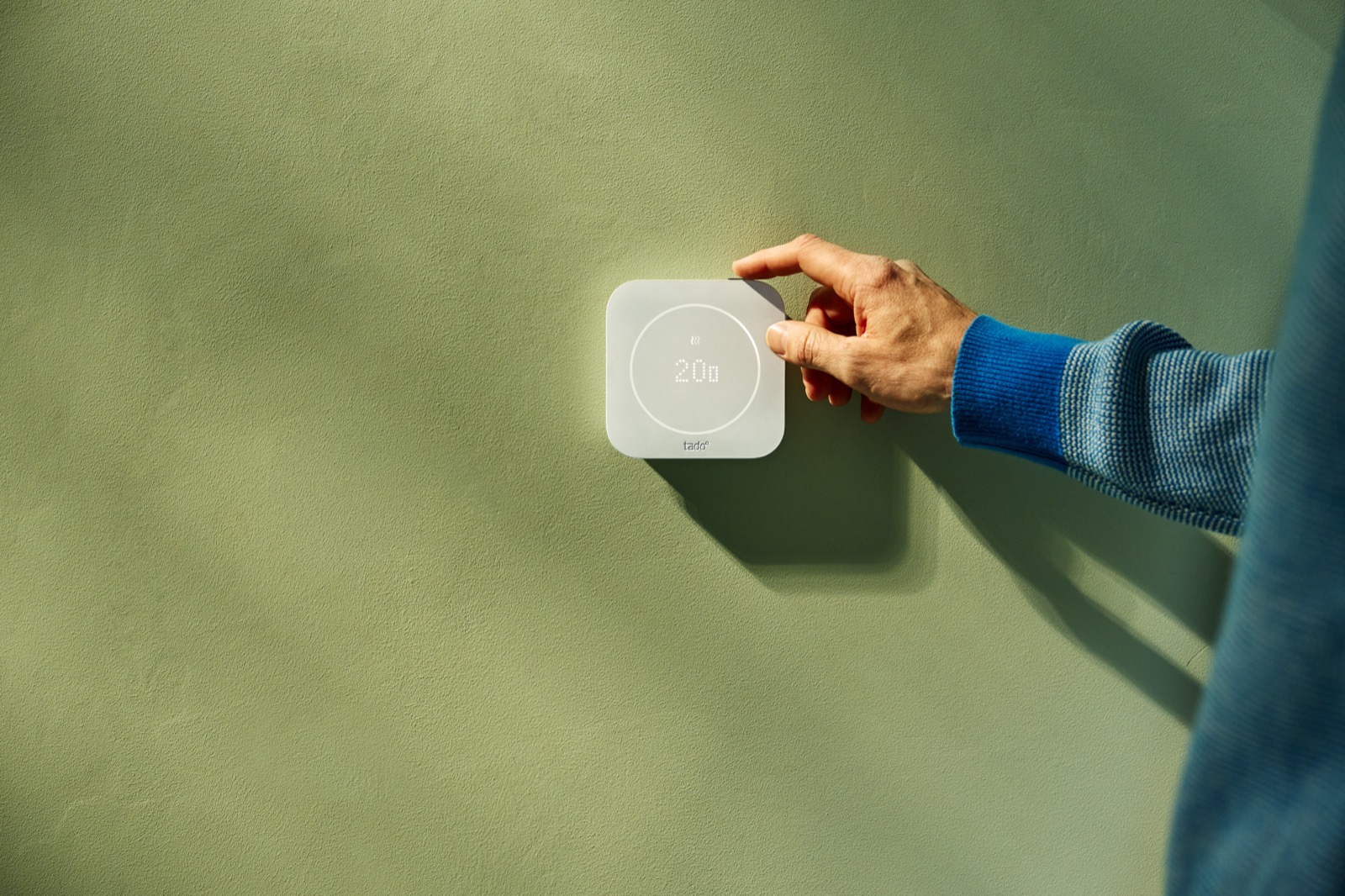 Tado Smart Thermostat X Gen 2: Mỏng hơn, sạch hơn, thông minh hơn?