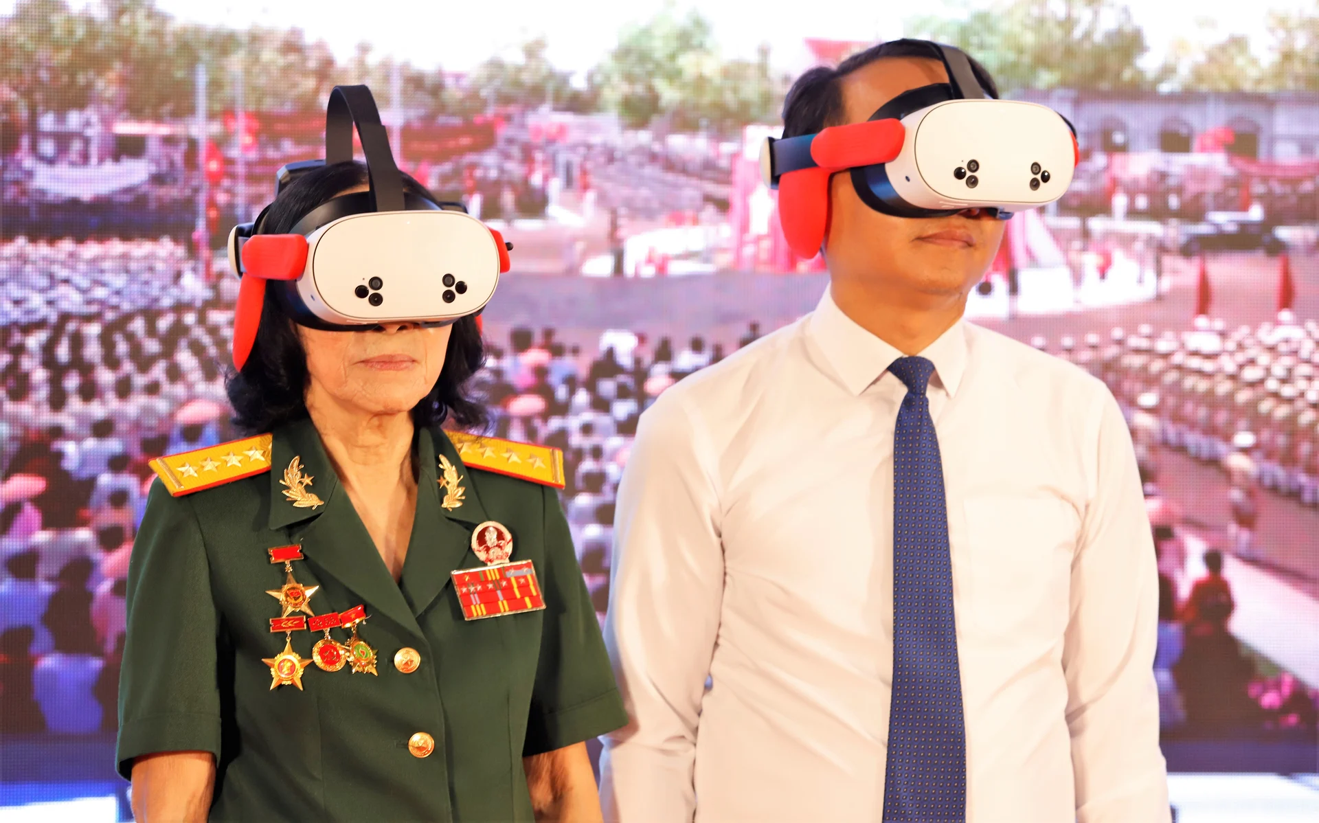Công nghệ VR đưa hàng nghìn người trở lại thời khắc độc lập