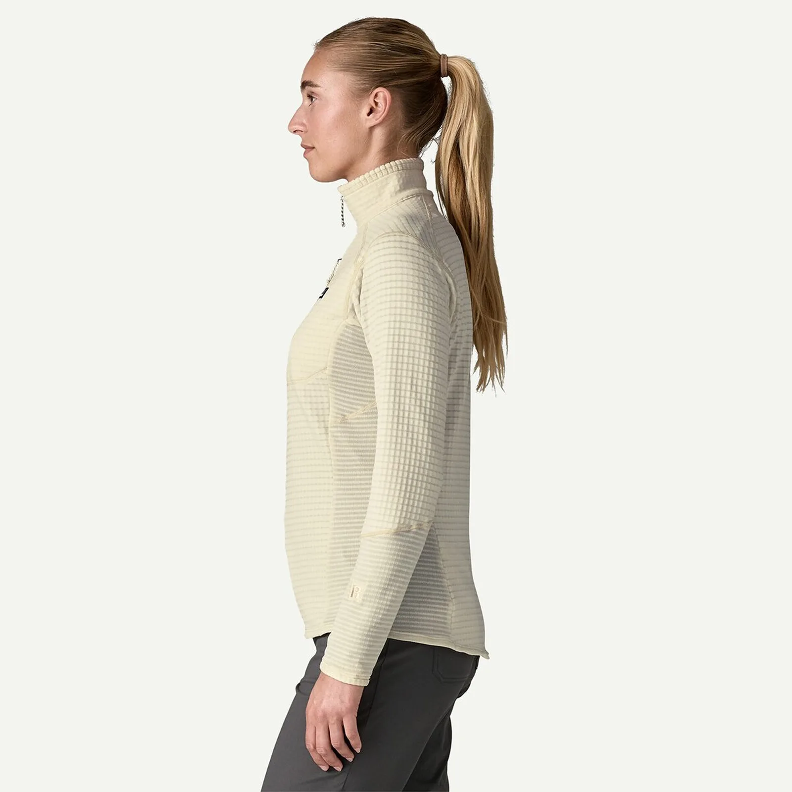 Áo khoác và hoodie Patagonia, Carhartt giảm giá sâu
