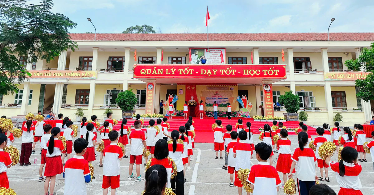 Những giáo viên bền bỉ dạy học trên đảo xa