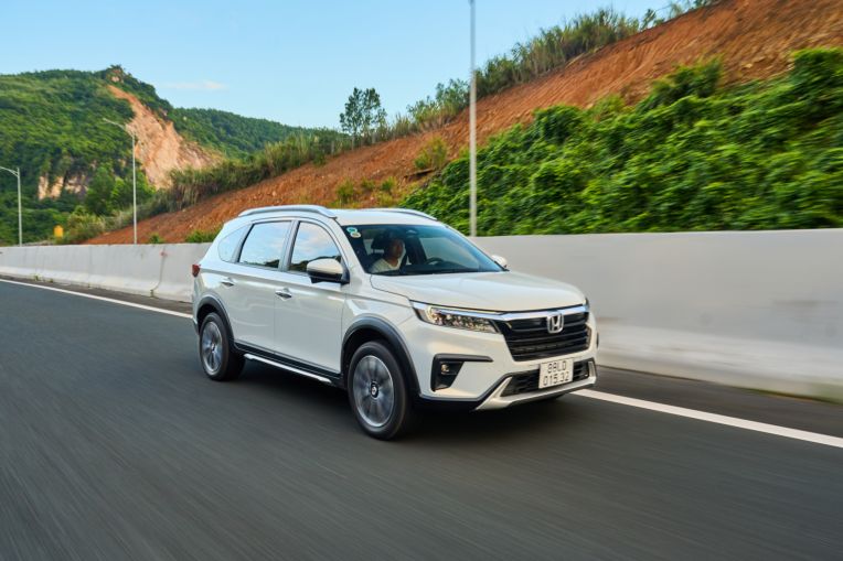 Honda tháng 9: Có nên xuống tiền với ưu đãi 100% phí trước bạ và lãi suất 0%?