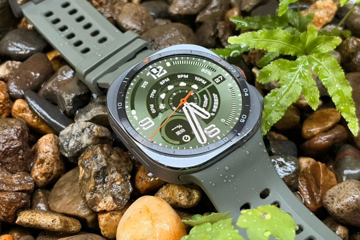 Galaxy Watch Ultra2 trong thực tế: Đồng hồ thể thao ngoài trời cho người thích leo núi