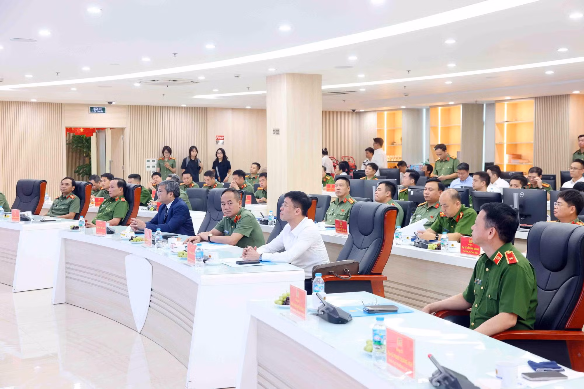 Công an Hà Nội ra mắt 3 sản phẩm chuyển đổi số: Bước ngoặt cho an ninh thông minh