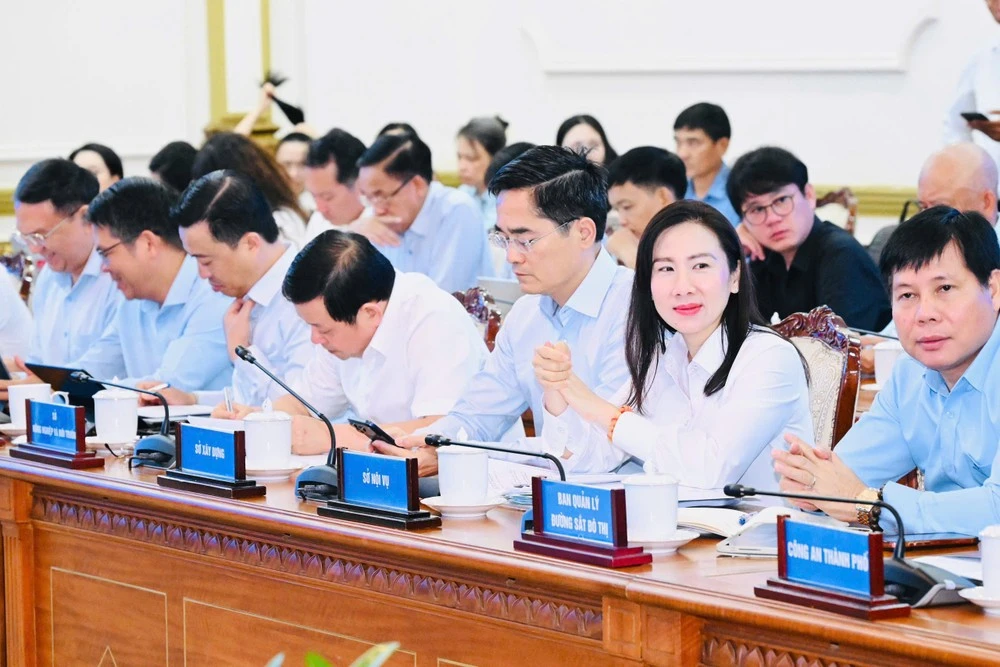 TP.HCM khai giảng với 1.027 phòng học mới: học sinh được gì?