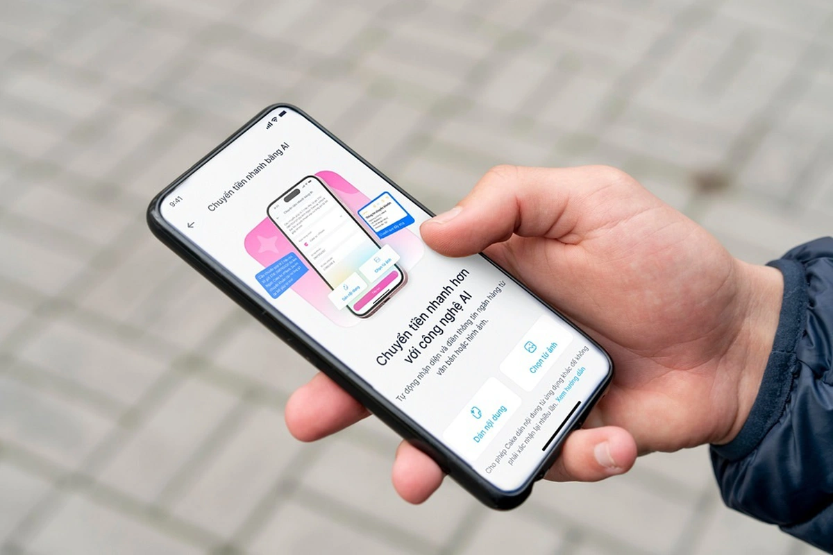 Người dùng Android phải cập nhật ứng dụng ngân hàng để không mất quyền giao dịch