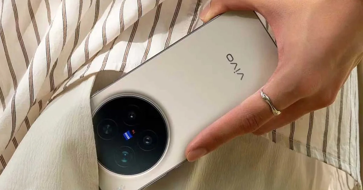 vivo X500: camera Sony 50MP, tele 64MP có đủ sức phá thế độc tôn flagship?