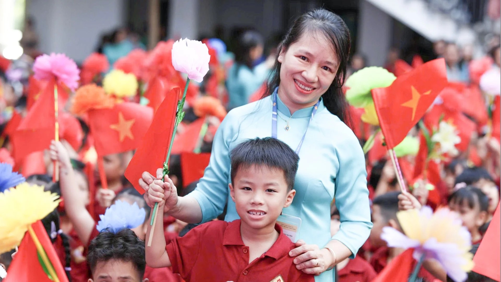 Lễ khai giảng đồng loạt toàn quốc: Thống nhất nghi lễ, thu hẹp khoảng cách