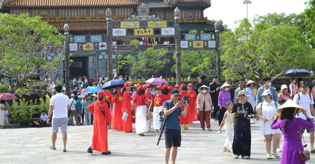 Huế đón 500.000 du khách lễ 2/9: cơ hội vàng cho người đi du lịch tiết kiệm