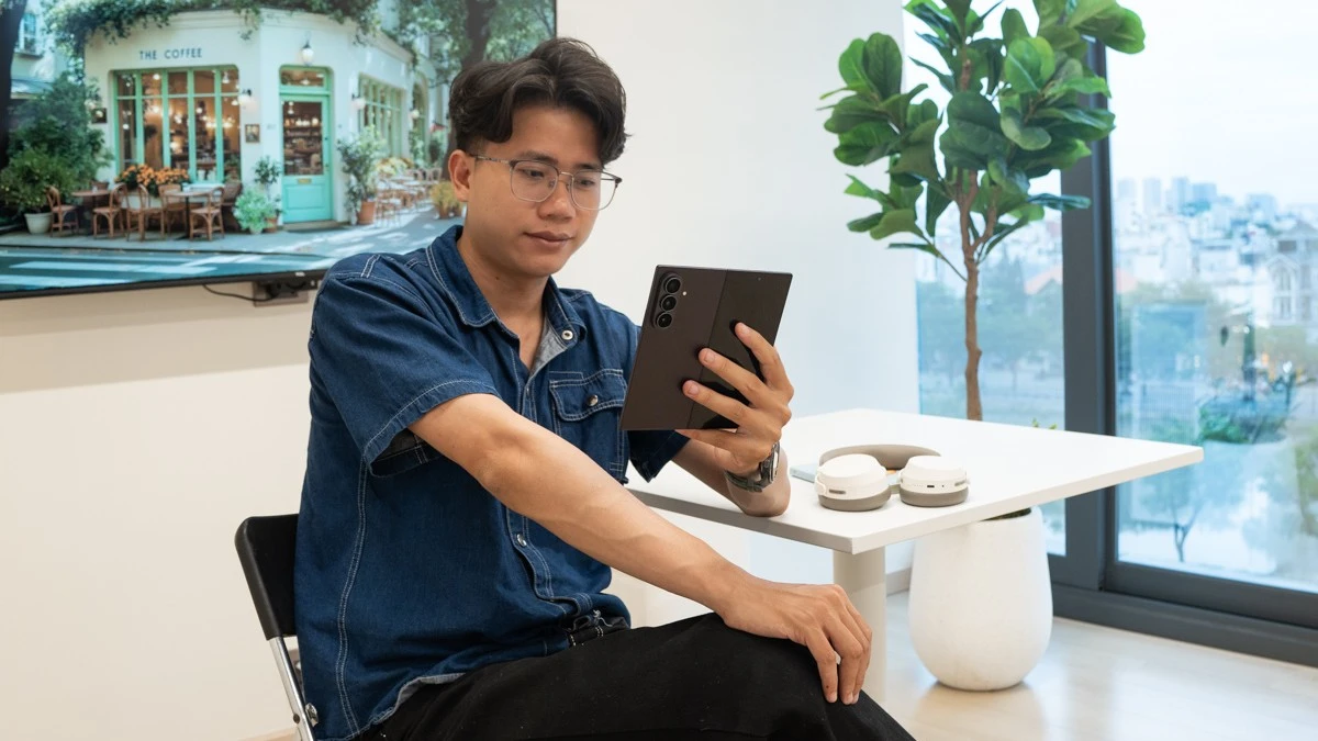 Galaxy Z Fold 8 Ultra: đỉnh cao công nghệ hay sự xa xỉ vô nghĩa?