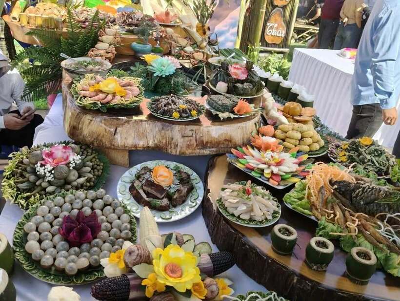 Hội thi ẩm thực dân tộc Mộc Châu: Khi cua đá, cá suối và măng rừng kể chuyện núi rừng