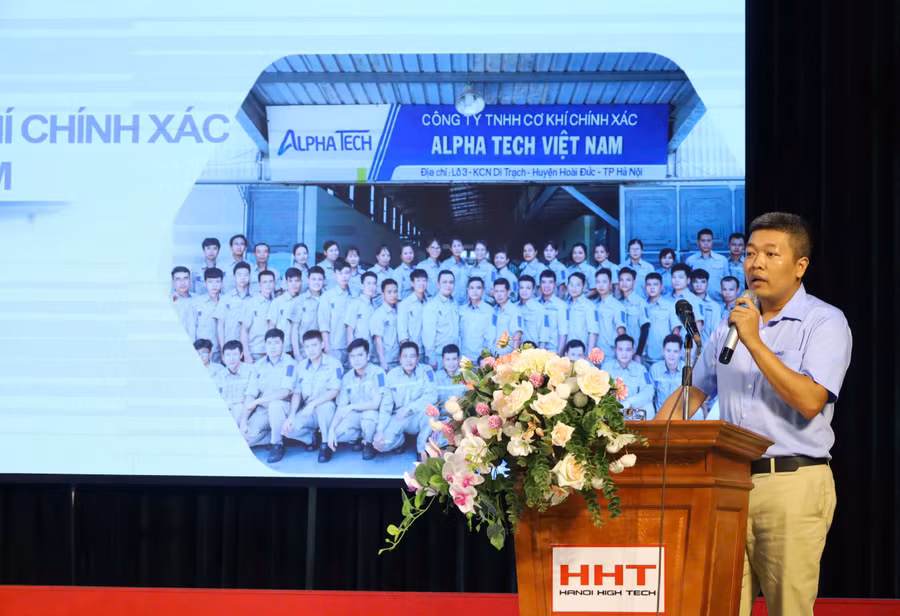 Doanh nghiệp công nghệ cao bước vào giảng đường: từ học để có nghề đến học để có sự nghiệp