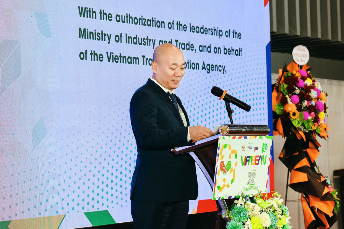 VIFA ASEAN: Bệ phóng mới cho gỗ nội thất Việt Nam vào chuỗi cung ứng toàn cầu