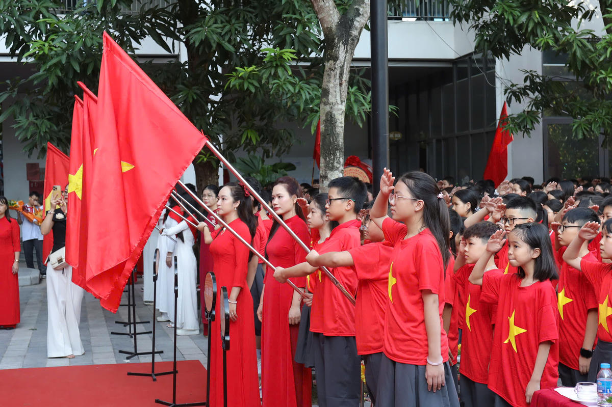 Lễ khai giảng đồng loạt toàn quốc: Thống nhất nghi lễ, thu hẹp khoảng cách