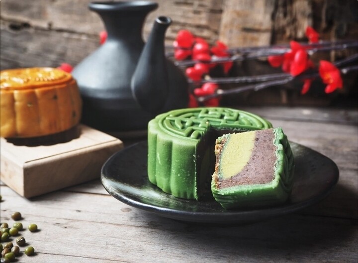 Bánh trung thu mới lạ: cuộc “nổi loạn” của công thức truyền thống