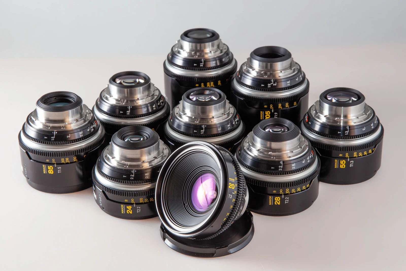 Những Ống Kính Nikon Cổ Được Tân Trang Cho Quay Phim Hiện Đại