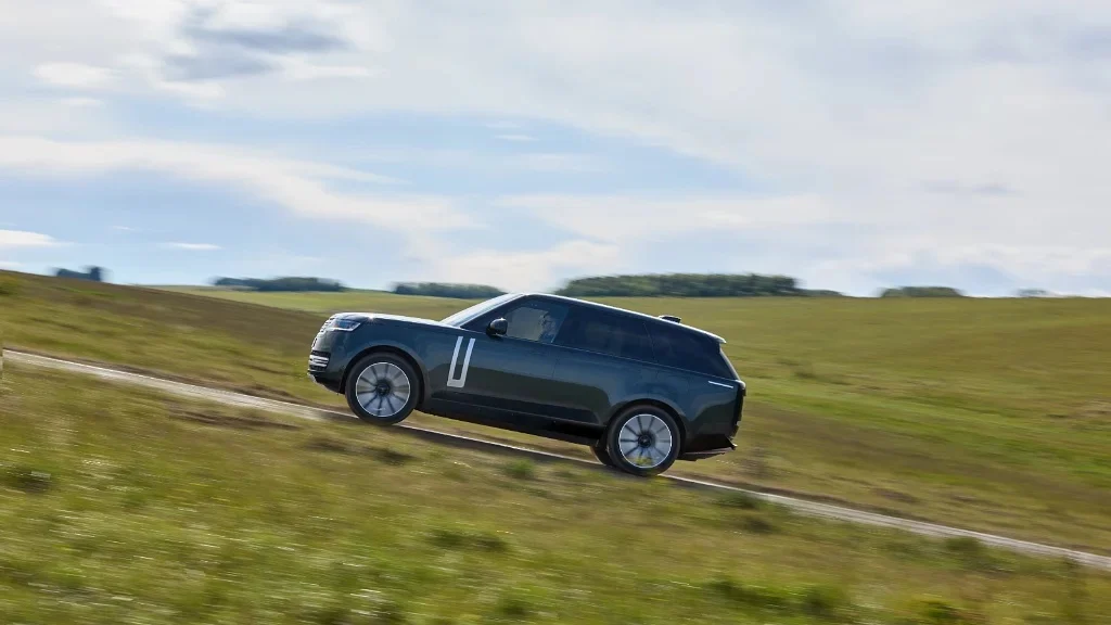 Range Rover Electric Dengan 598km Jarak Dan 850Nm: Patut Beli?