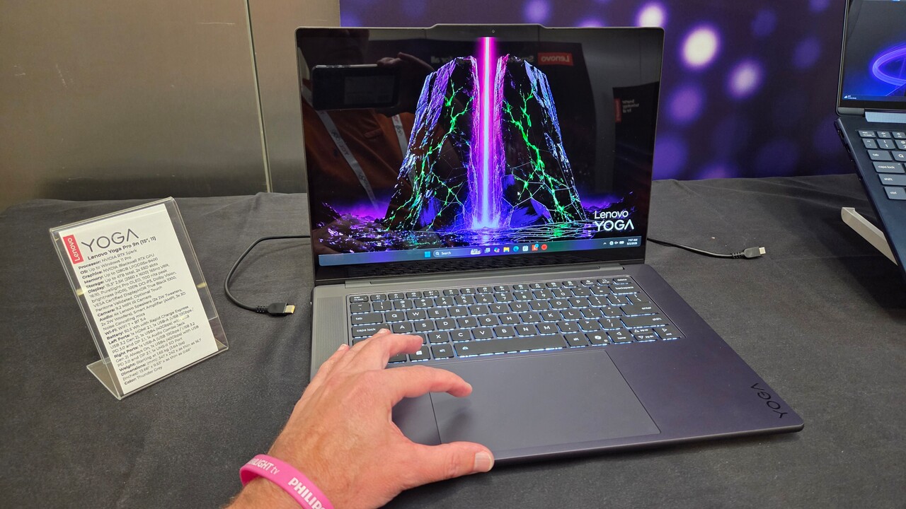 Lenovo Yoga 9n RTX Spark: laptop 2-in-1 sáng tạo có đáng tiền?