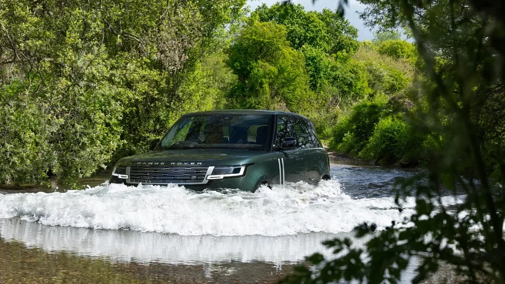Range Rover Electric Dengan 598km Jarak Dan 850Nm: Patut Beli?