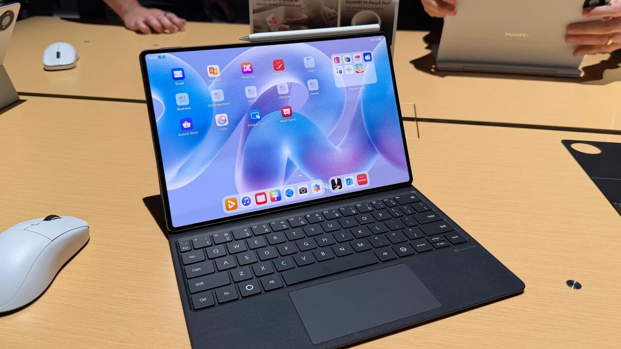 Huawei MatePad Pro 12: Màn OLED 144Hz siêu mỏng đấu iPad Pro và Tab S9 Ultra