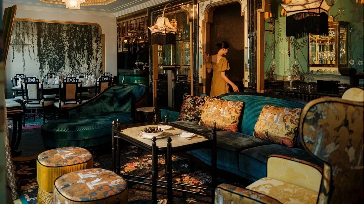 Capella Hanoi lọt Top 100 khách sạn tốt nhất thế giới: độc bản kiến trúc và kỷ vật sân khấu