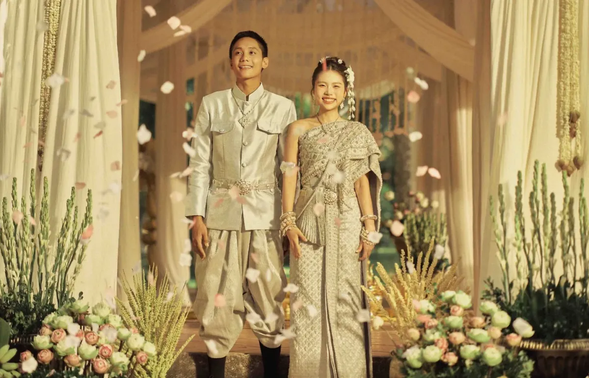 Khi thời trang chạm vào bản sắc: câu chuyện khăn Piêu của Phương Mỹ Chi
