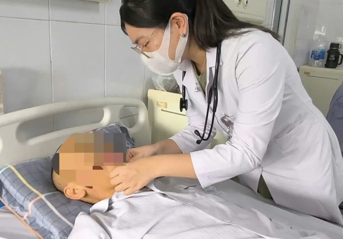 Thuốc Bắc không rõ nguồn gốc: hiểm họa suy gan cấp tính
