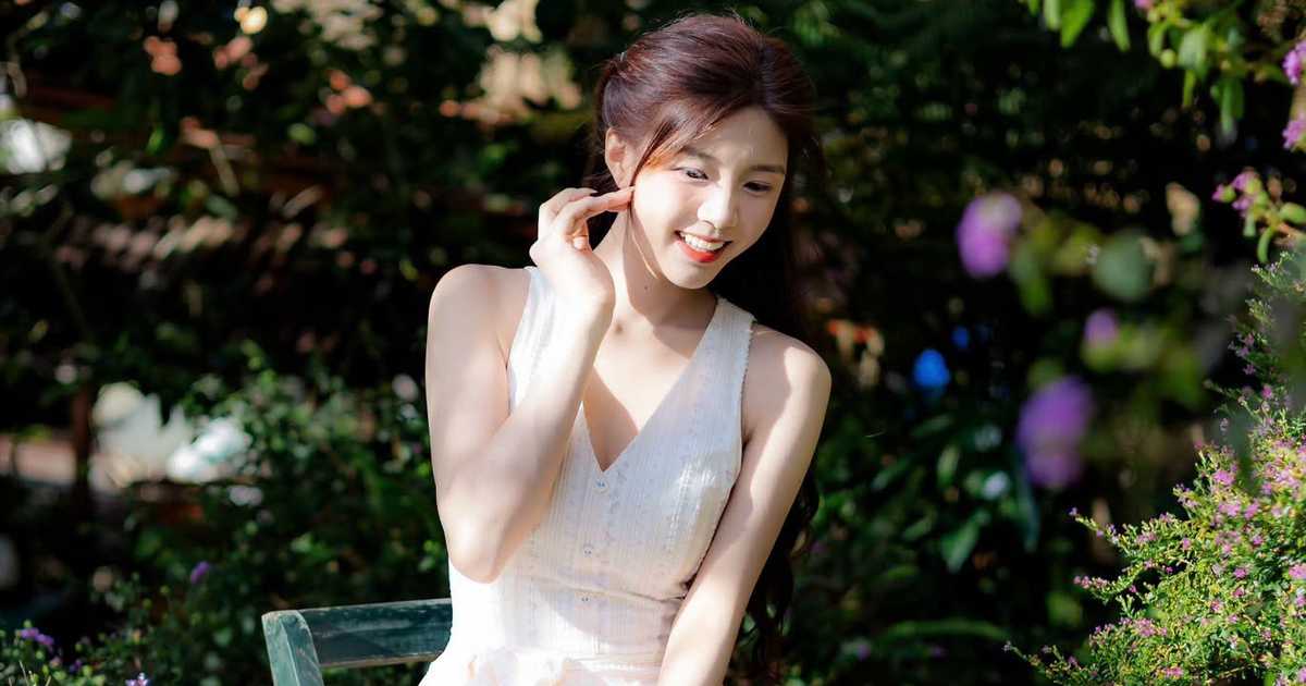 5 chiếc váy midi sang trọng cho mùa thu: Hướng dẫn chọn lựa từ các thương hiệu hàng đầu