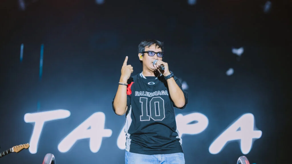 Empat Penyanyi Terbaik Gegarkan Pentas Malam Vokal Supreme ROTF