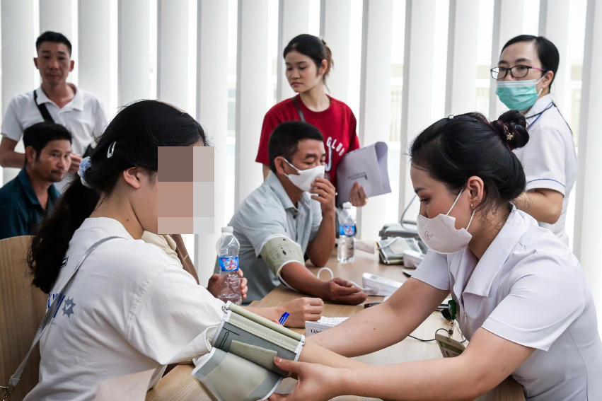 Sau tuổi 40: 5 thói quen khoa học giúp giữ cơ bắp và cân nặng
