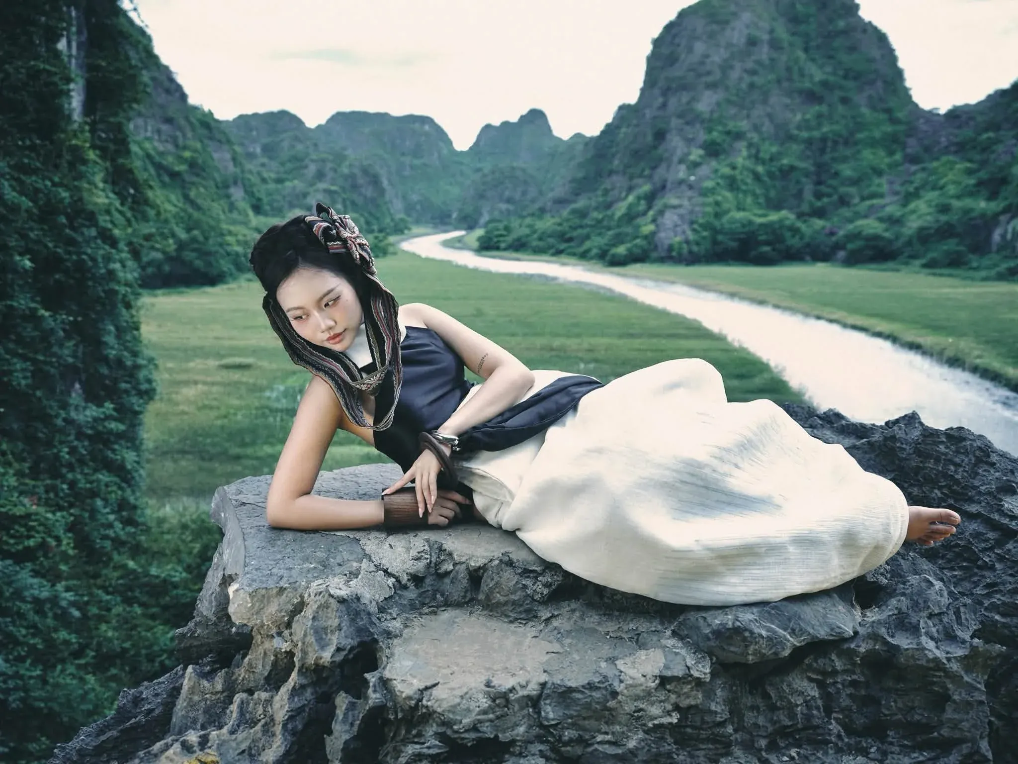 Album nhạc Việt: Cuộc đua chất lượng trước mùa giải thưởng