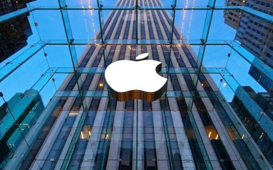 Apple chọn AI trên thiết bị: bước ngoặt khác biệt trong cuộc đua trí tuệ nhân tạo