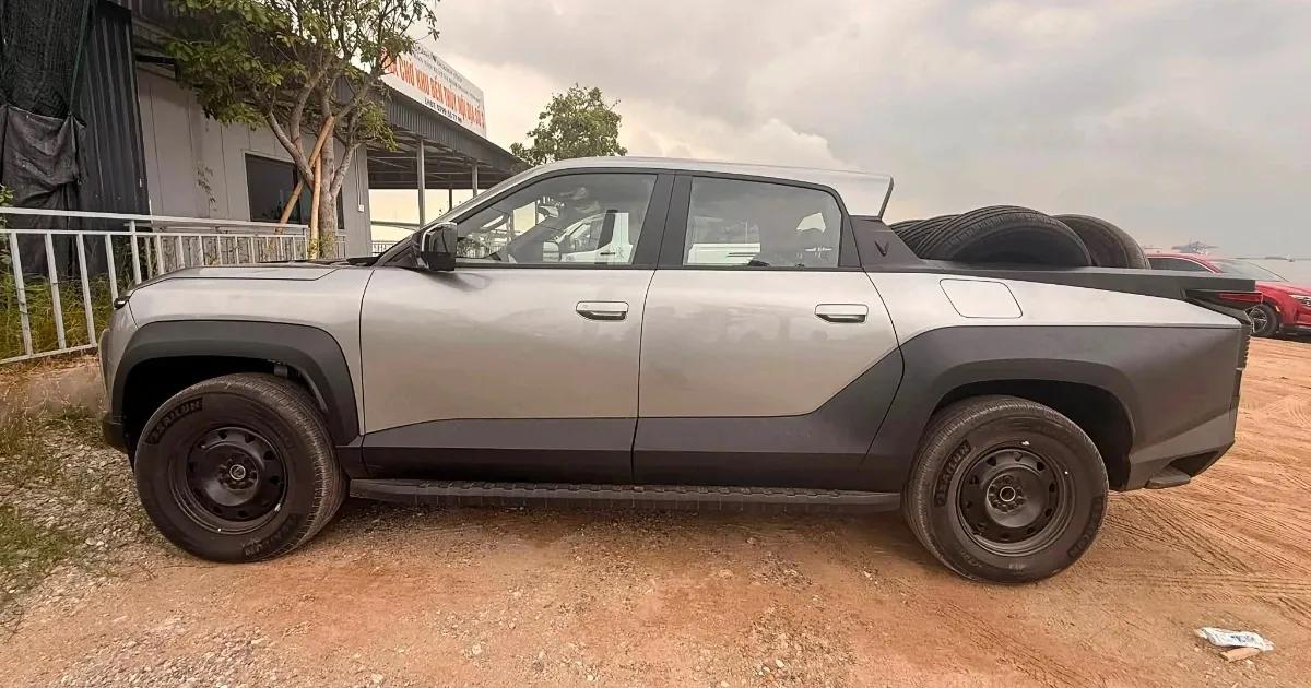 Tháng 9 bùng nổ xe điện và hybrid mới tại Việt Nam