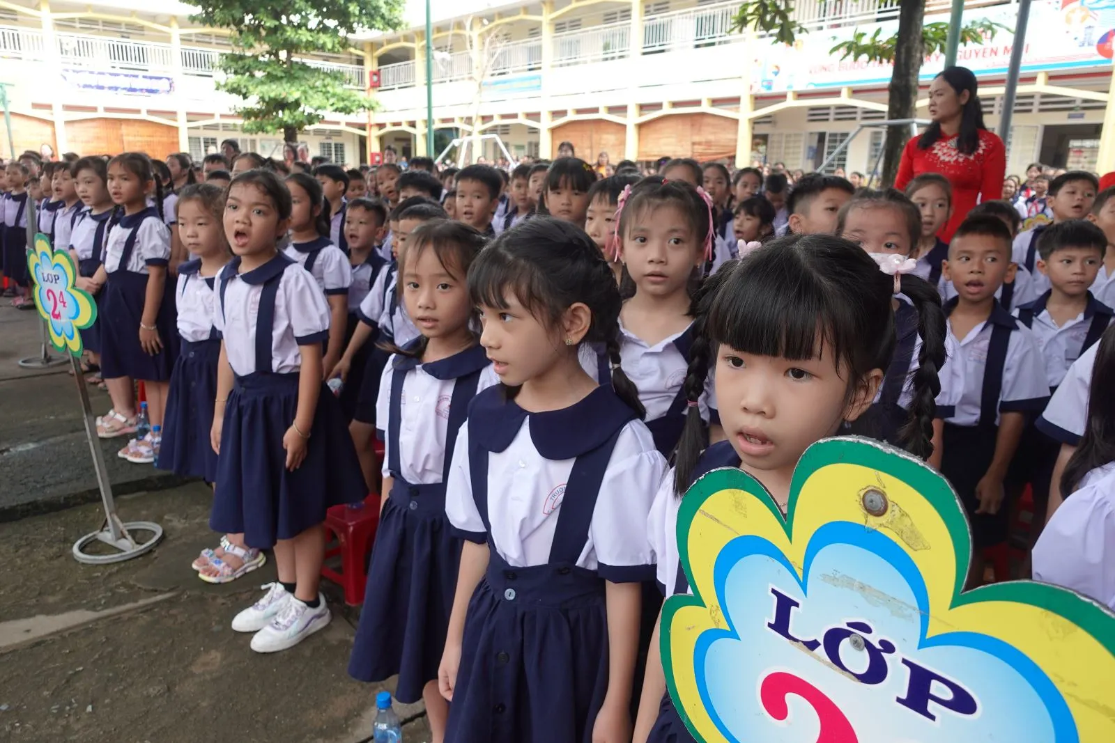 Bộ Giáo dục cắt giảm cuộc thi trường học: cơ hội thoát khỏi áp lực thành tích