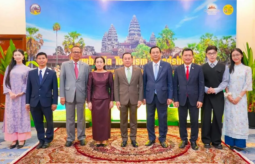 Một hành trình, ba điểm đến: Bước nhảy mới của du lịch đa quốc gia