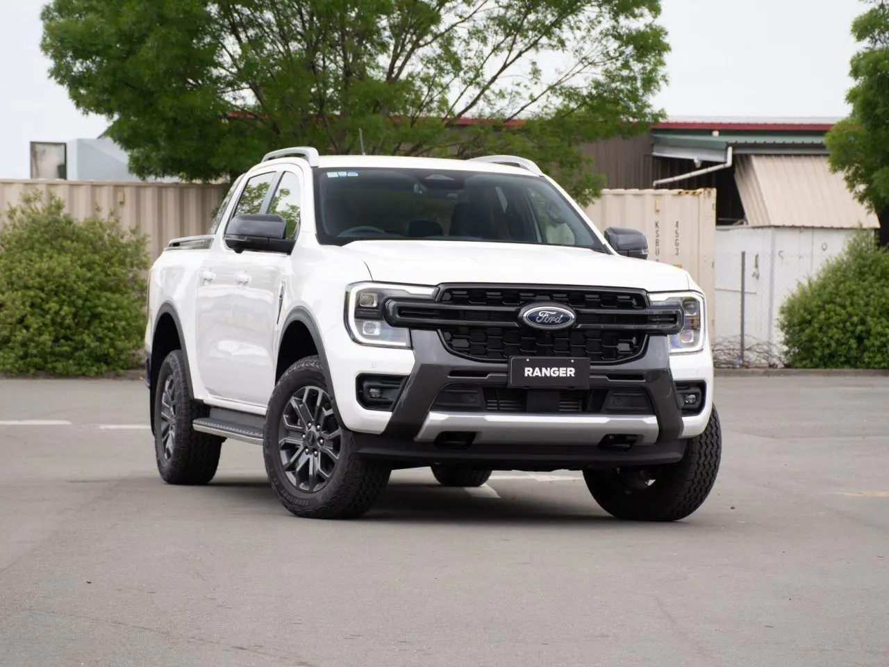 Triệu hồi 1.514 xe Ford Ranger vì lỗi túi khí trụ B: chủ xe cần làm gì?