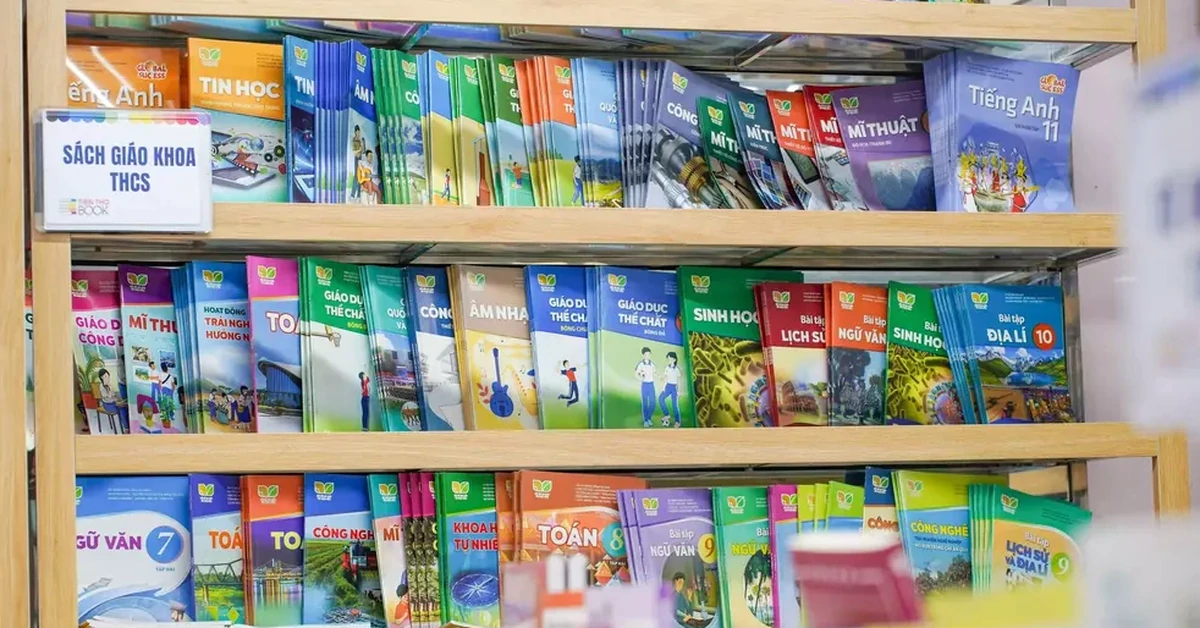 Nhà xuất bản Giáo dục phát hành 228 triệu bản sách: học sinh có đủ sách năm học mới?