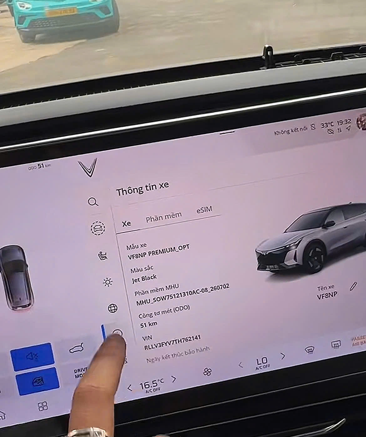 VinFast VF 8 Premium: Nội thất nâng cấp để chơi sòng phẳng phân khúc SUV điện