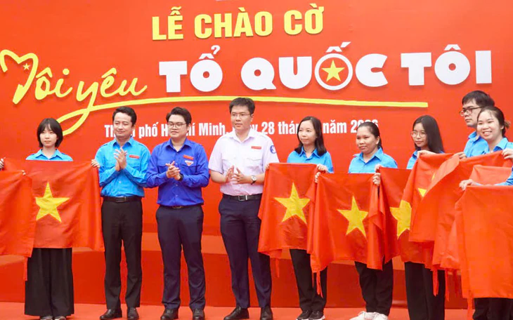 Gen Z Việt Nam đưa di sản vào nhạc pop và điện tử